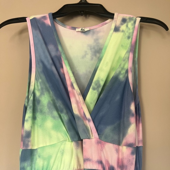 Egy Tie-Dye Maxi Dress with Pockets - Picture 3 of 4